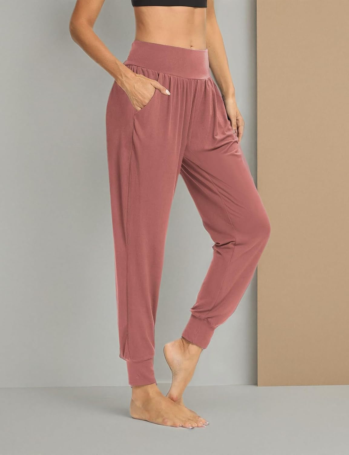 Womens Yoga Joggers Loose Workout Sweat Pants Comfy Lounge Pants with Pockets