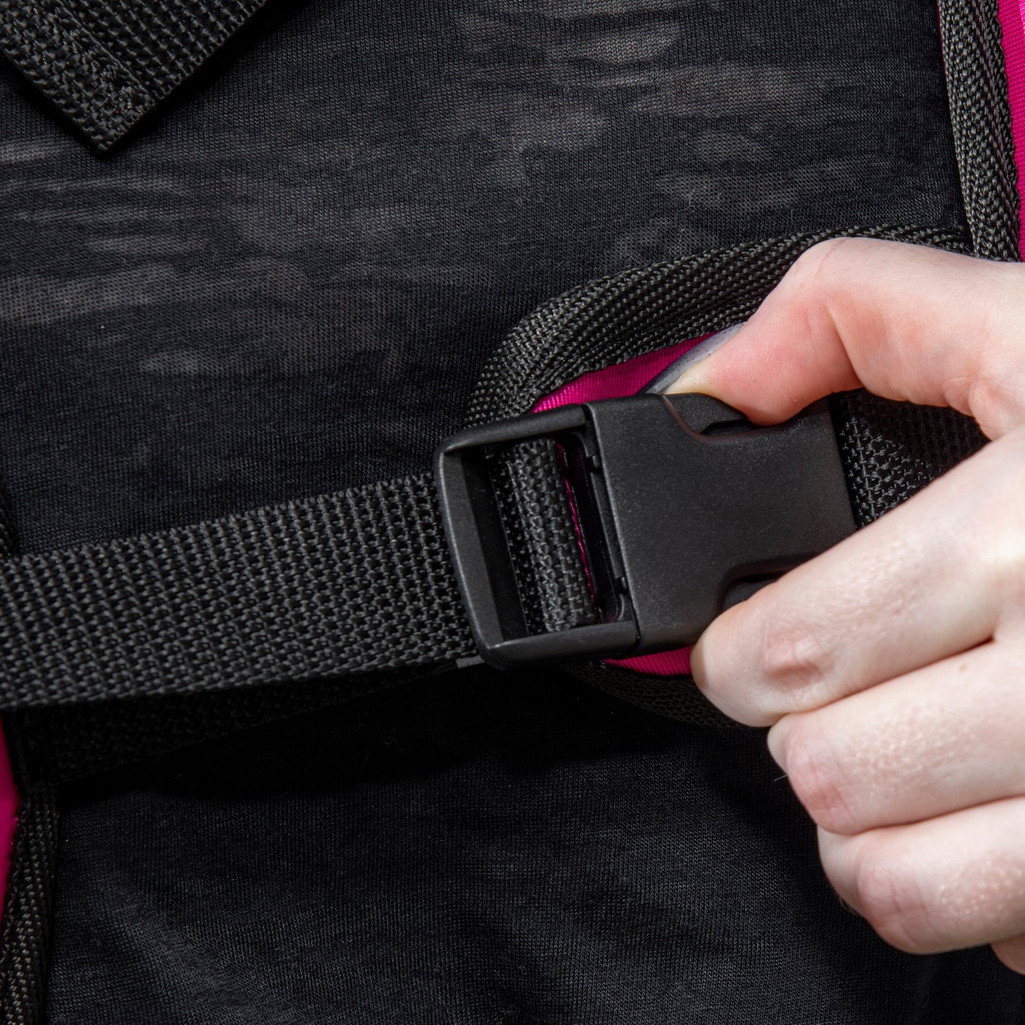 adjustable fitness vest for men and women
